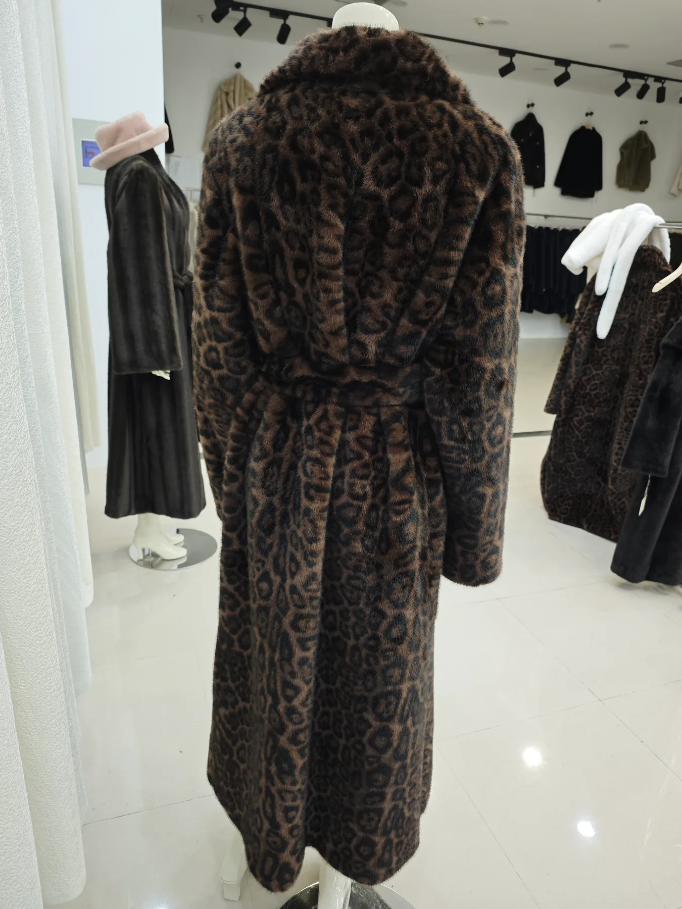 Leopard Faux Fur Long Coat construction view thumbnail