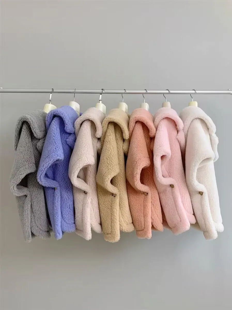 Unbranded photographed color group