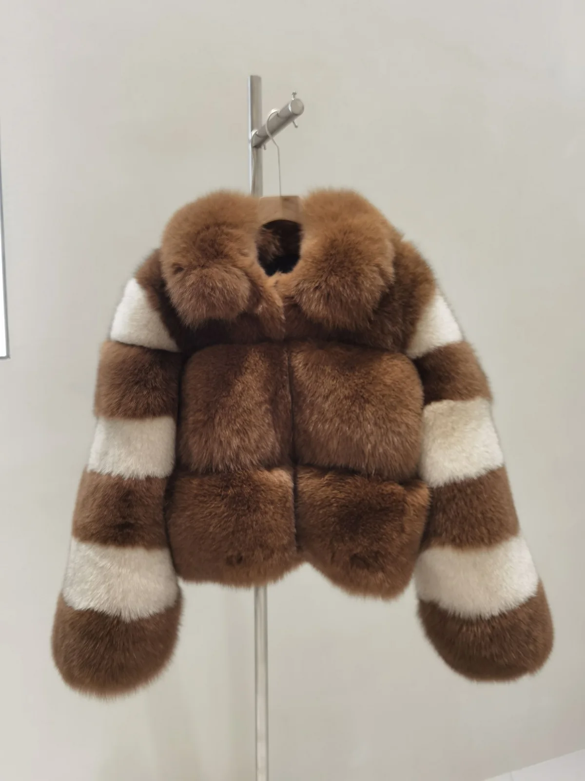 Photographed front view thumbnail